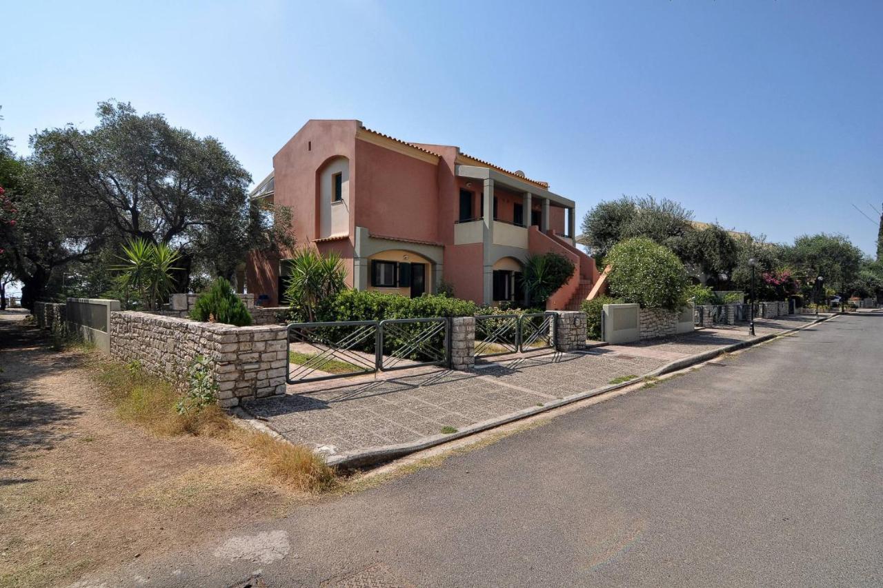 Chloe Appartement Barbati Buitenkant foto